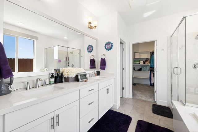 925 Rumba Ct, Roseville, CA 95747