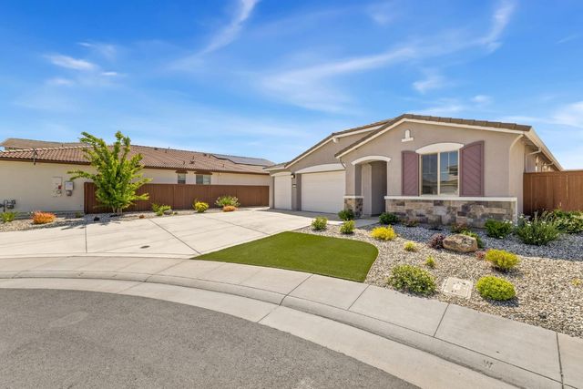 925 Rumba Ct, Roseville, CA 95747