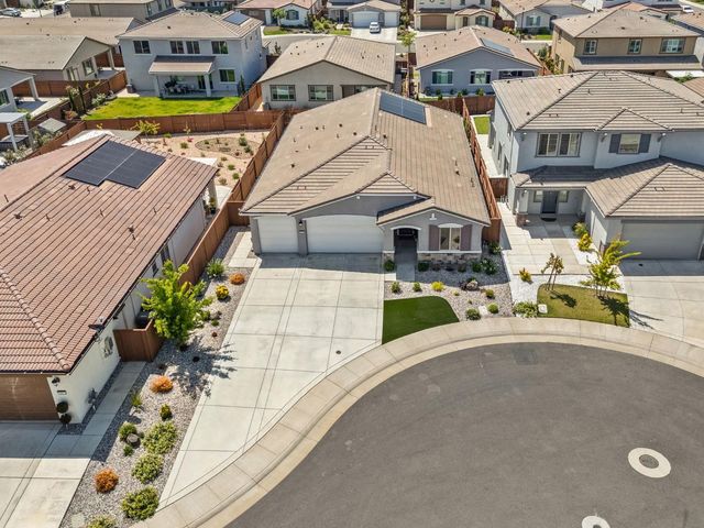 925 Rumba Ct, Roseville, CA 95747