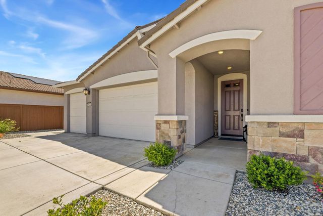 925 Rumba Ct, Roseville, CA 95747