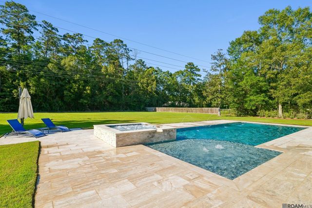 15041 Dendinger Drive, Covington, LA 70433