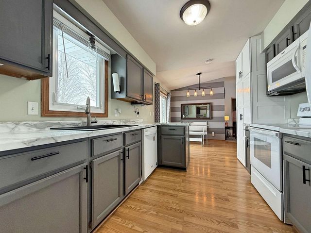 1419 Dayton Drive, Janesville, WI 53546