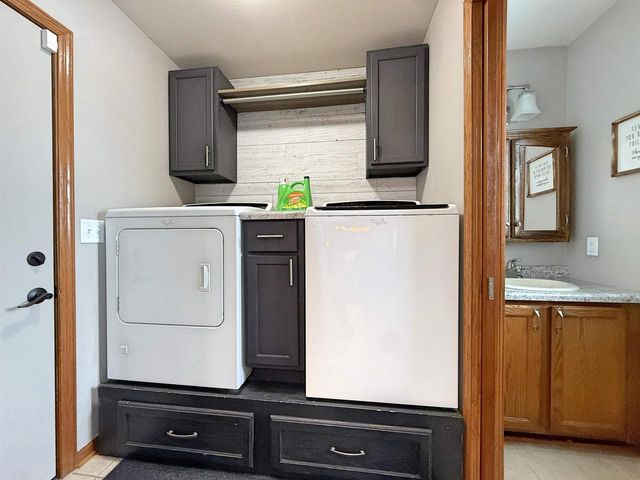 1419 Dayton Drive, Janesville, WI 53546