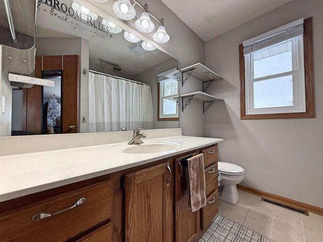 1419 Dayton Drive, Janesville, WI 53546