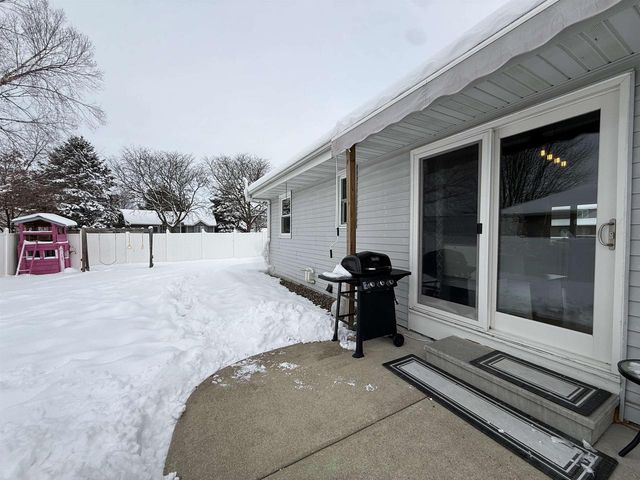 1419 Dayton Drive, Janesville, WI 53546