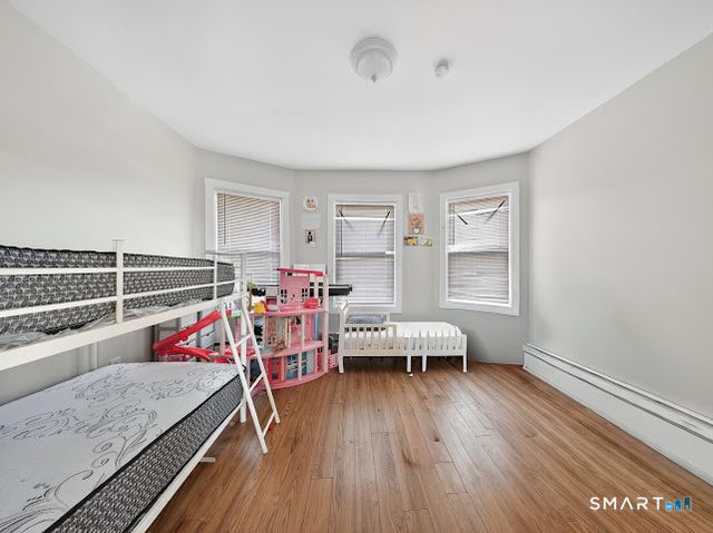 1389 Pembroke Street, Bridgeport, CT 06608