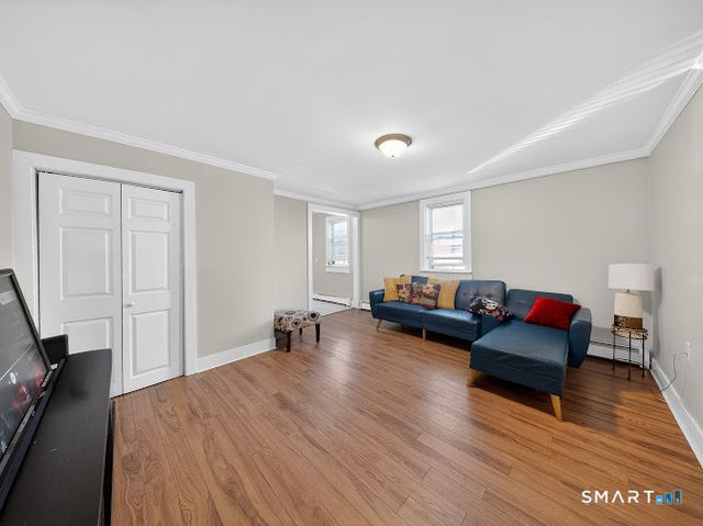 1389 Pembroke Street, Bridgeport, CT 06608