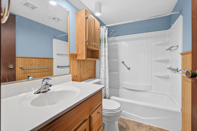 25851 Skyline Circle, Elko New Market, MN 55020