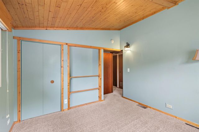 25851 Skyline Circle, Elko New Market, MN 55020