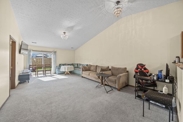 1521 October Ridge Court, Columbus, OH 43223