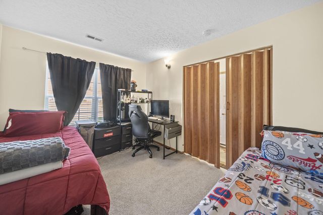 1521 October Ridge Court, Columbus, OH 43223