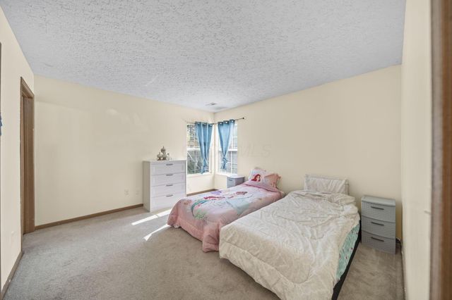 1521 October Ridge Court, Columbus, OH 43223