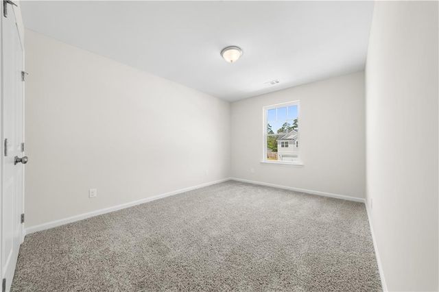 35 Nautilus Avenue, Brunswick, GA 31525
