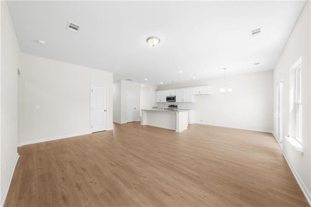 35 Nautilus Avenue, Brunswick, GA 31525