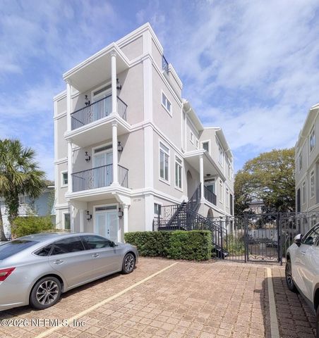 361 AHERN Street 15, Atlantic Beach, FL 32233