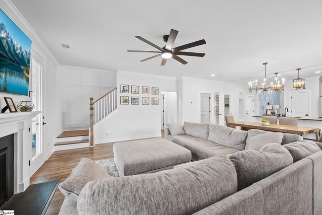 606 Lewes Avenue, Simpsonville, SC 29681