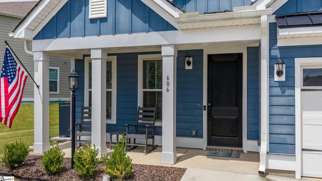 606 Lewes Avenue, Simpsonville, SC 29681