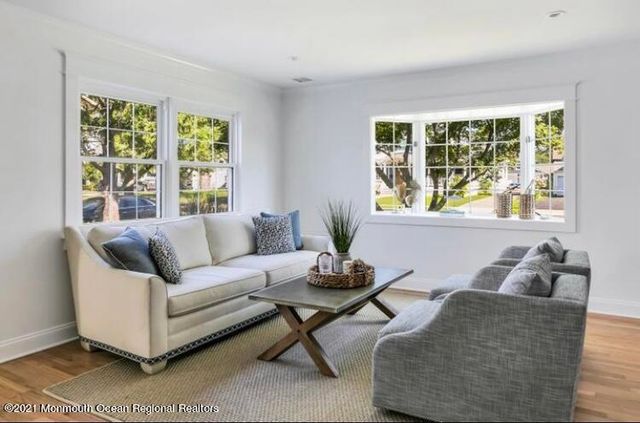 307 Pennsylvania Avenue, Spring Lake, NJ 07762