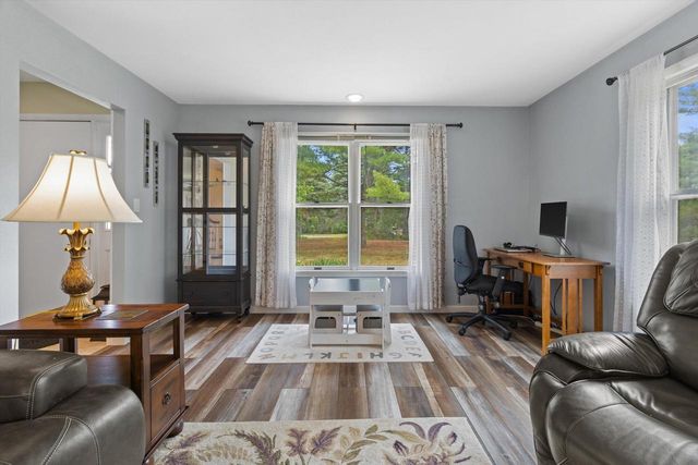 5581 Maple ROAD, West Bend, WI 53095