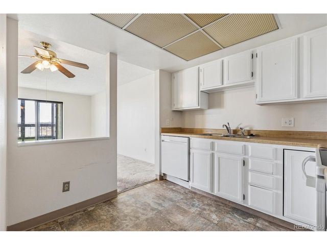 13902 E Marina Dr 311, Aurora, CO 80014