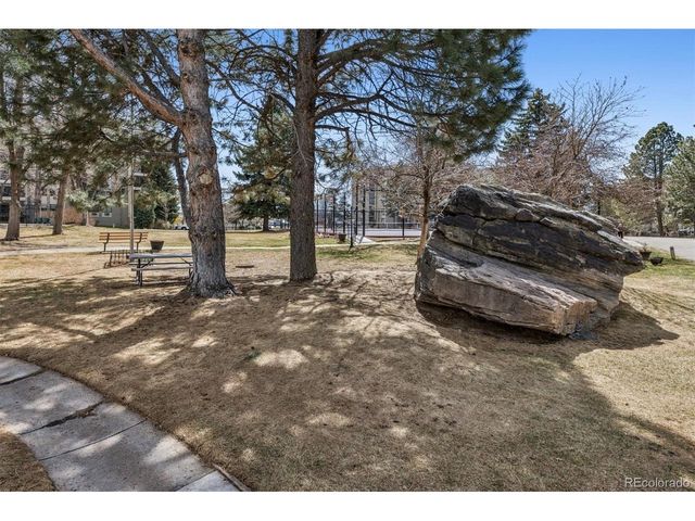13902 E Marina Dr 311, Aurora, CO 80014