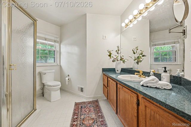 7140 Green Farm Road, West Bloomfield Charter Township, MI 48322