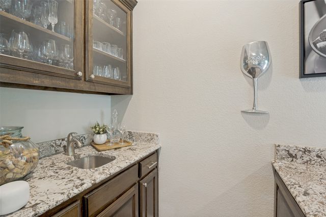 2201 Hobkirks Hill, Mckinney, TX 75070