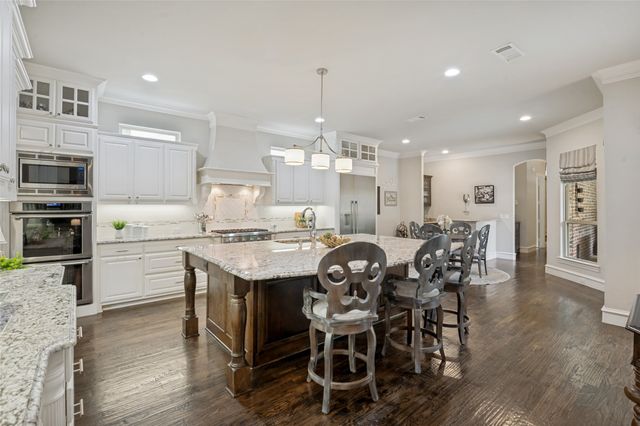2201 Hobkirks Hill, Mckinney, TX 75070