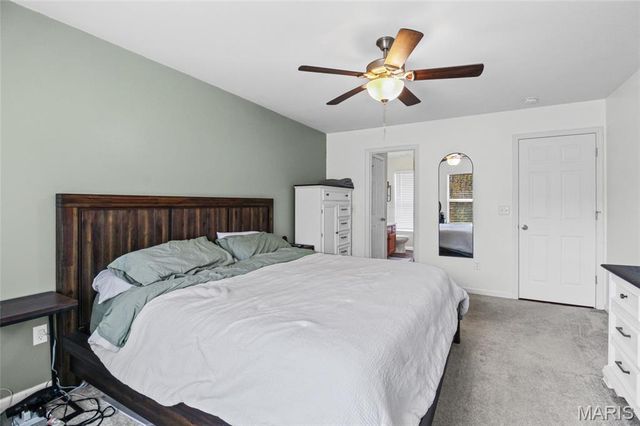 1564 Saint Charles Drive, Hillsboro, MO 63050