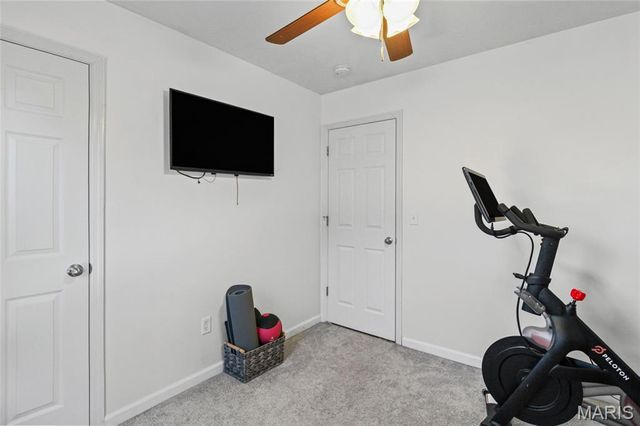 1564 Saint Charles Drive, Hillsboro, MO 63050