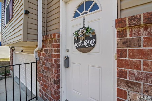 1564 Saint Charles Drive, Hillsboro, MO 63050