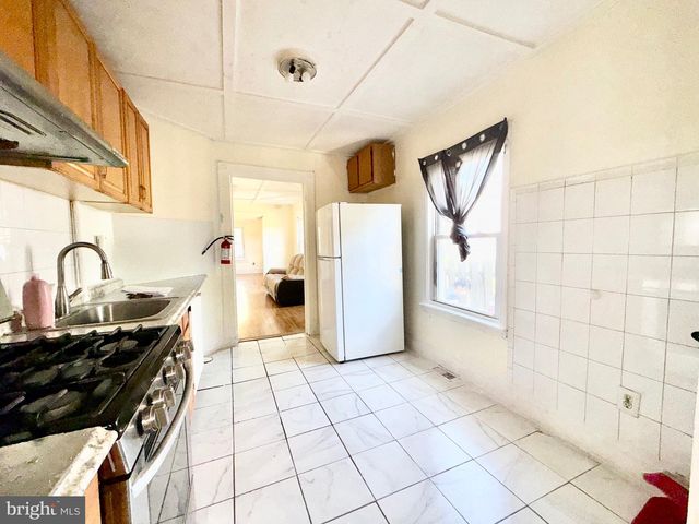 659 S 2ND ST, Plainfield, NJ 07060