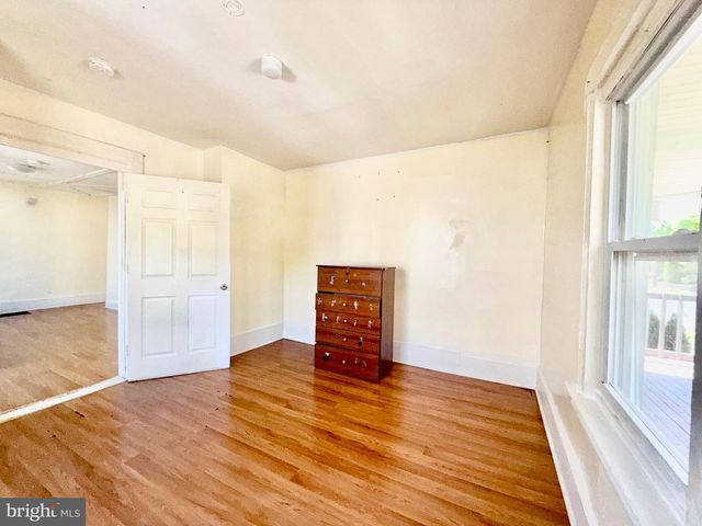 659 S 2ND ST, Plainfield, NJ 07060