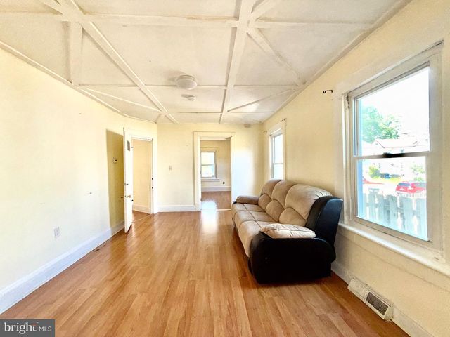 659 S 2ND ST, Plainfield, NJ 07060