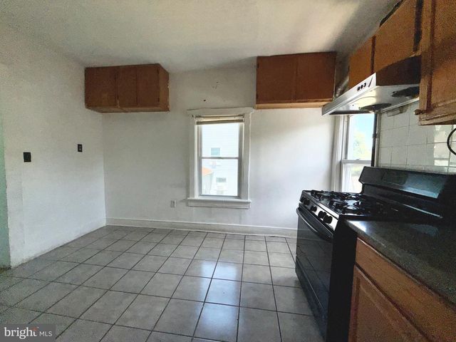 659 S 2ND ST, Plainfield, NJ 07060