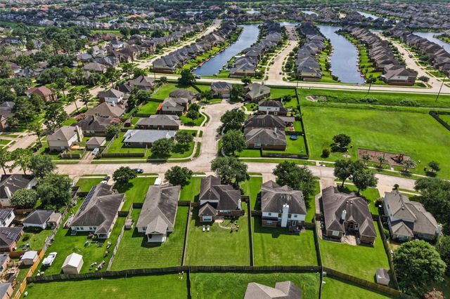 2623 Welborn Drive, Missouri City, TX 77459