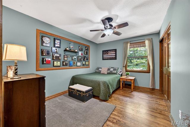 800 Matson Hill Road, Defiance, MO 63341