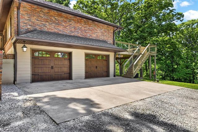800 Matson Hill Road, Defiance, MO 63341