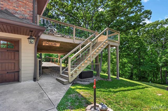 800 Matson Hill Road, Defiance, MO 63341
