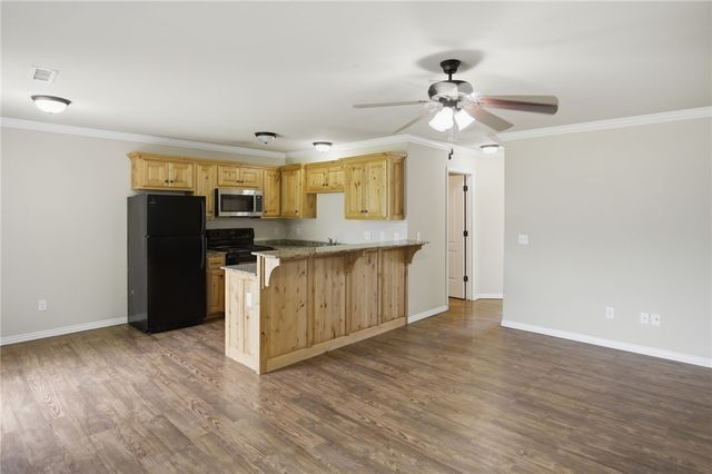 6204 SW Chickadee Street, Bentonville, AR 72713