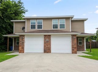 6204 SW Chickadee Street, Bentonville, AR 72713
