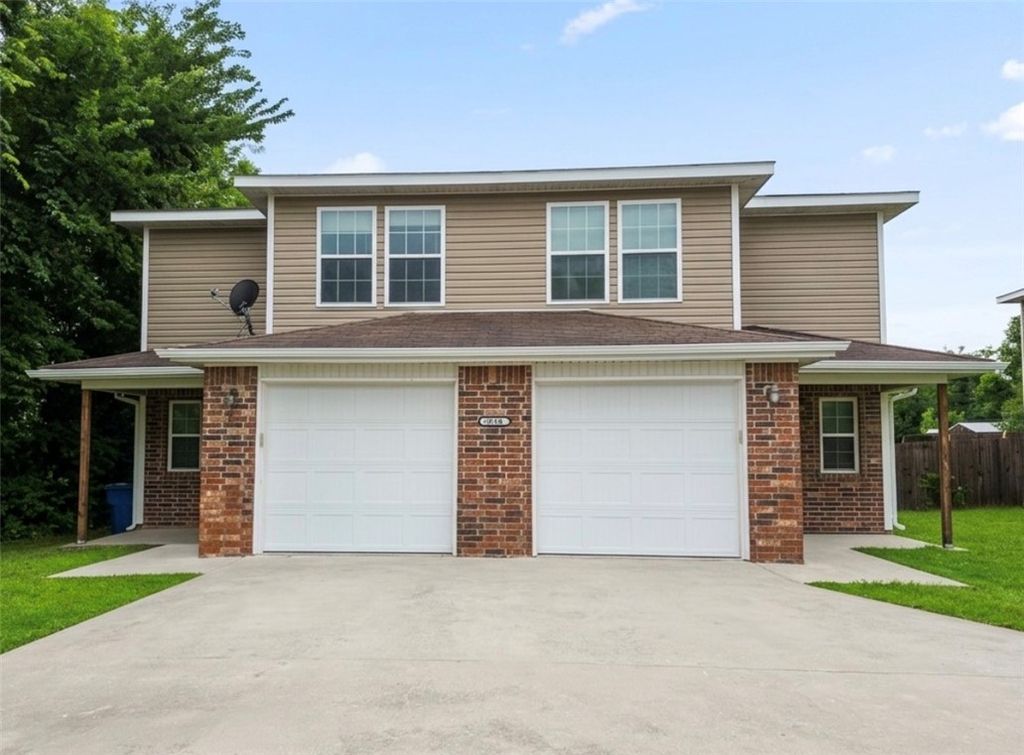 6204 SW Chickadee Street, Bentonville, AR 72713