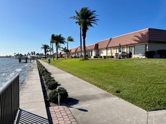 19029 US HIGHWAY 19 N 28D, Clearwater, FL 33764