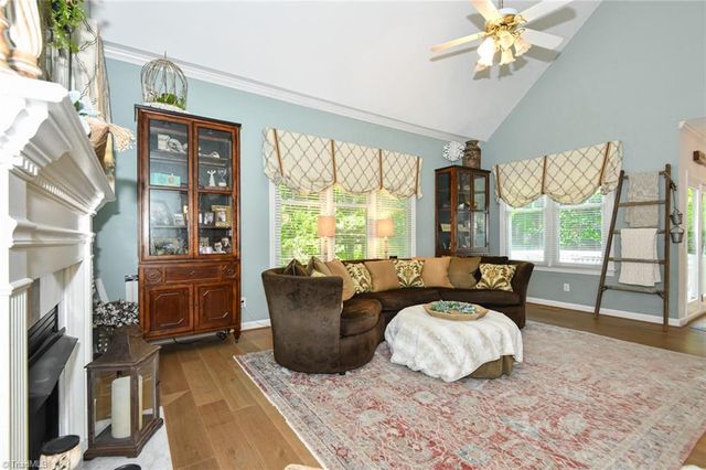 4731 Jamesford Drive, Jamestown, NC 27282