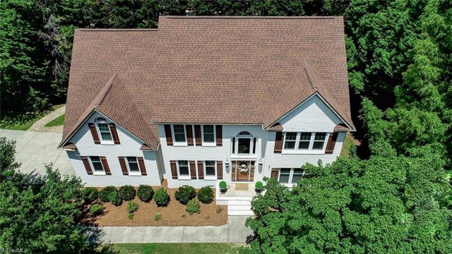 4731 Jamesford Drive, Jamestown, NC 27282