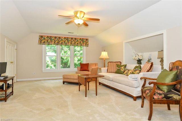 4731 Jamesford Drive, Jamestown, NC 27282