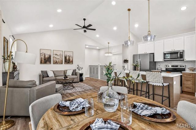 1527 Koch Lane, De Soto, MO 63020