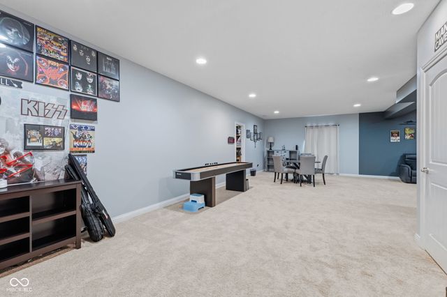 18028 Rolling Rock Drive, Noblesville, IN 46062