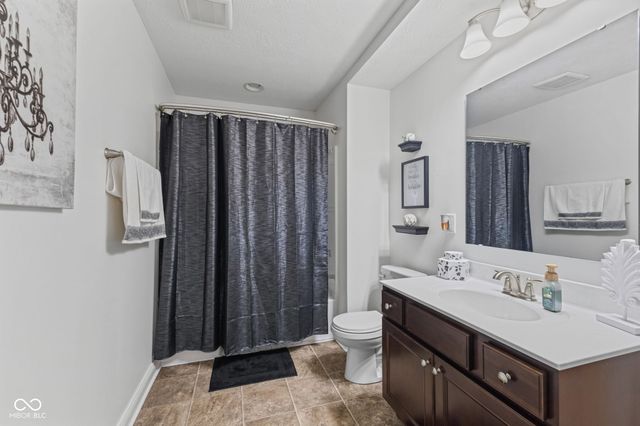 18028 Rolling Rock Drive, Noblesville, IN 46062