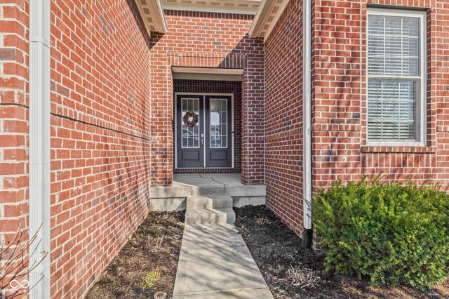 18028 Rolling Rock Drive, Noblesville, IN 46062